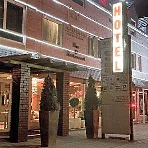 Hotell Comm Airport