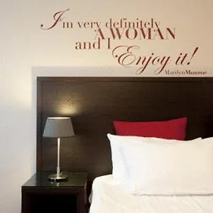 Comm Airport Hotell 3*