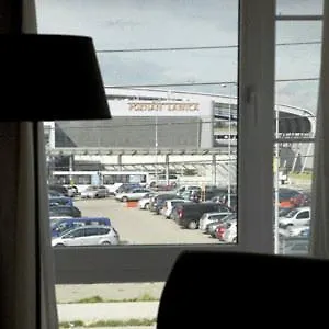 Hotell Comm Airport