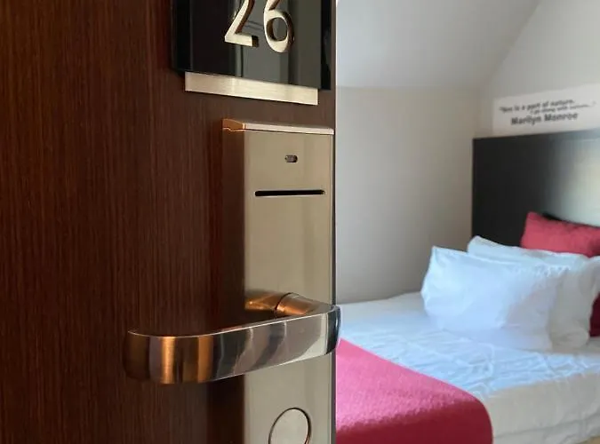 Comm Airport 3* 波兹南