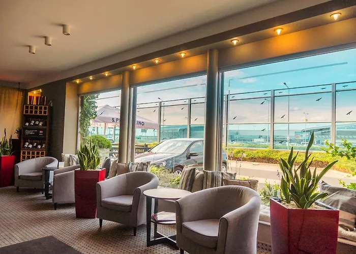 Ξενοδοχείο Comm Airport